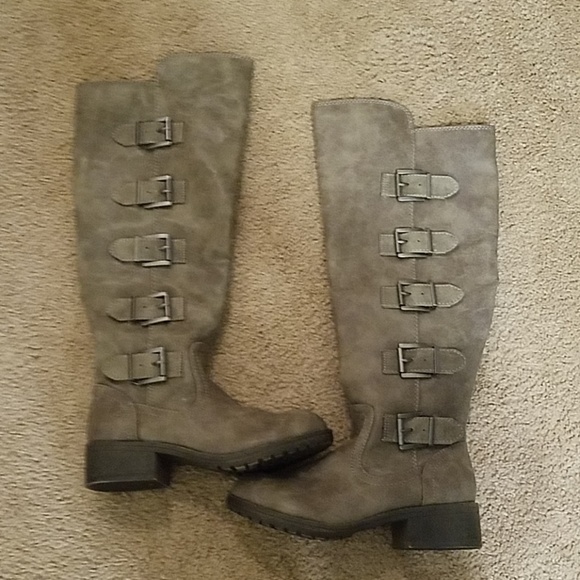 Steve Madden Shoes - Worn once Madden girl Tall Buckle Boots